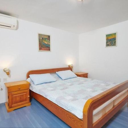 Apartments Davorka 班约勒 外观 照片