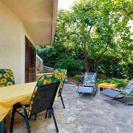 Apartments Davorka 班约勒 外观 照片