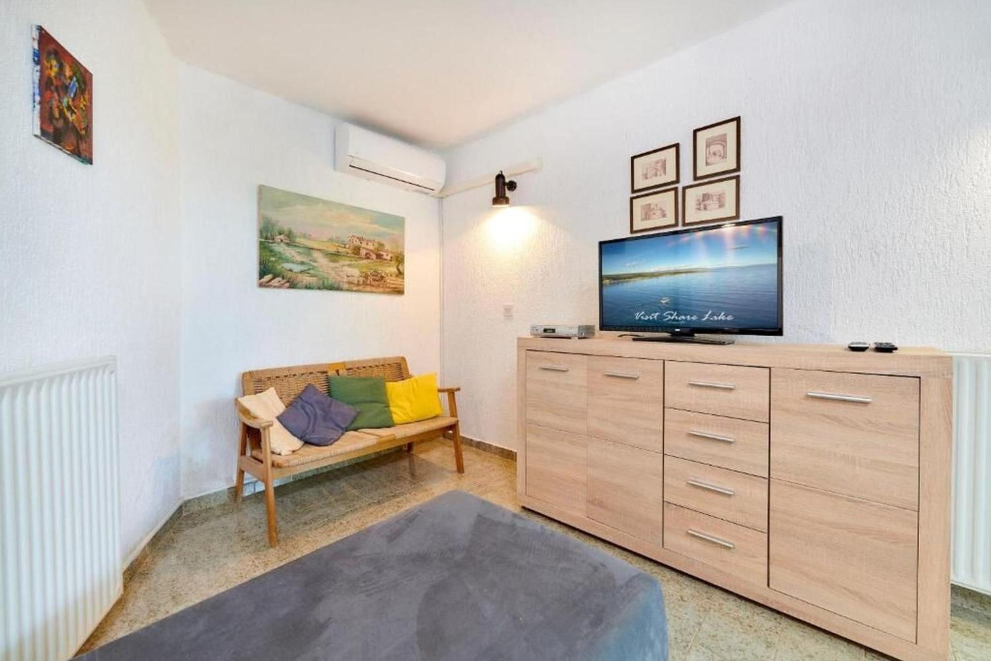 Apartments Davorka 班约勒 外观 照片